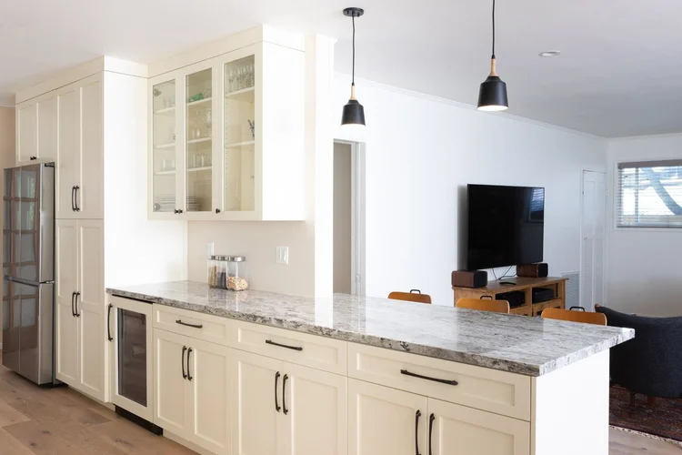 Refined Transitional Kitchen Remodel in Mar Vista, CA — photo 11