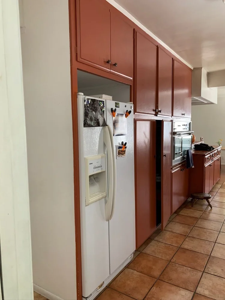 Refined Transitional Kitchen Remodel in Mar Vista, CA — photo 13