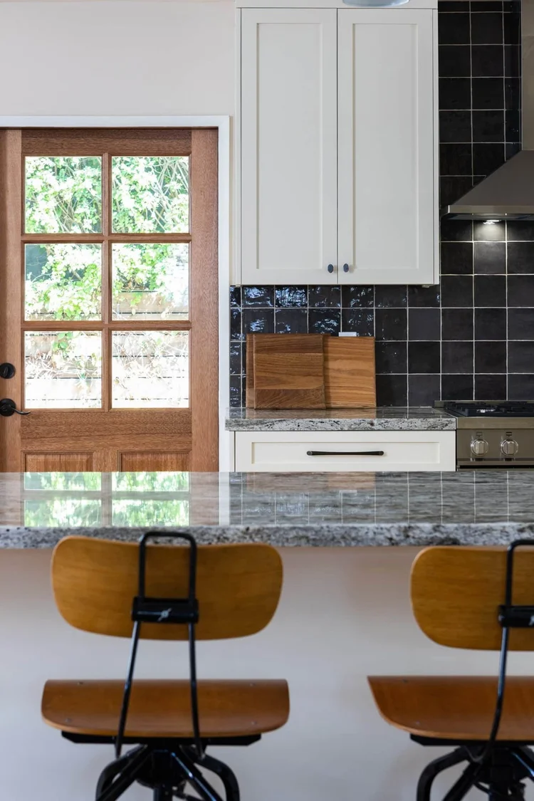 Transitional Kitchen Design - Mar Vista, CA
