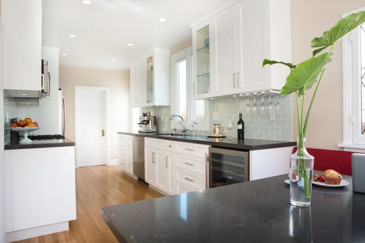 Traditional Kitchen Renovation — photo 5