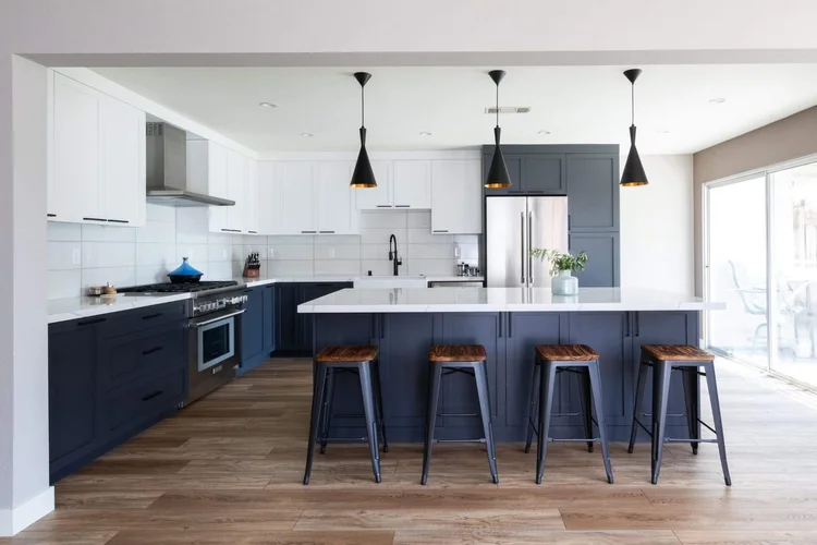 Modern Transitional Kitchen Remodel in Santa Clarita, CA