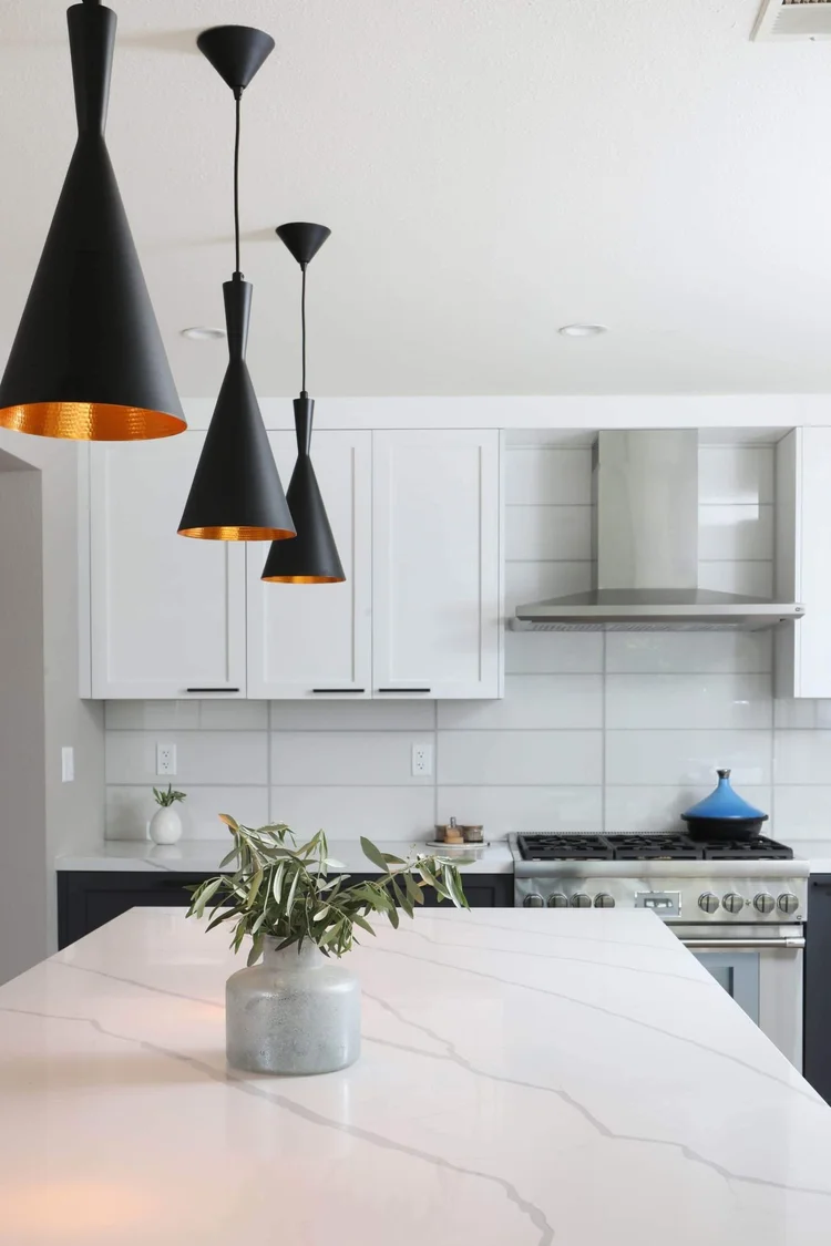 Transitional Kitchen Santa Clarita — photo 4