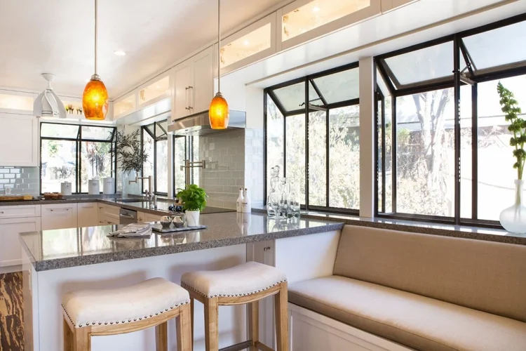 Bright White Kitchen Renovation — photo 2
